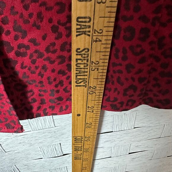 Chico’s women’s blouse button up red cheetah print animal print electric grandma - Picture 5 of 7